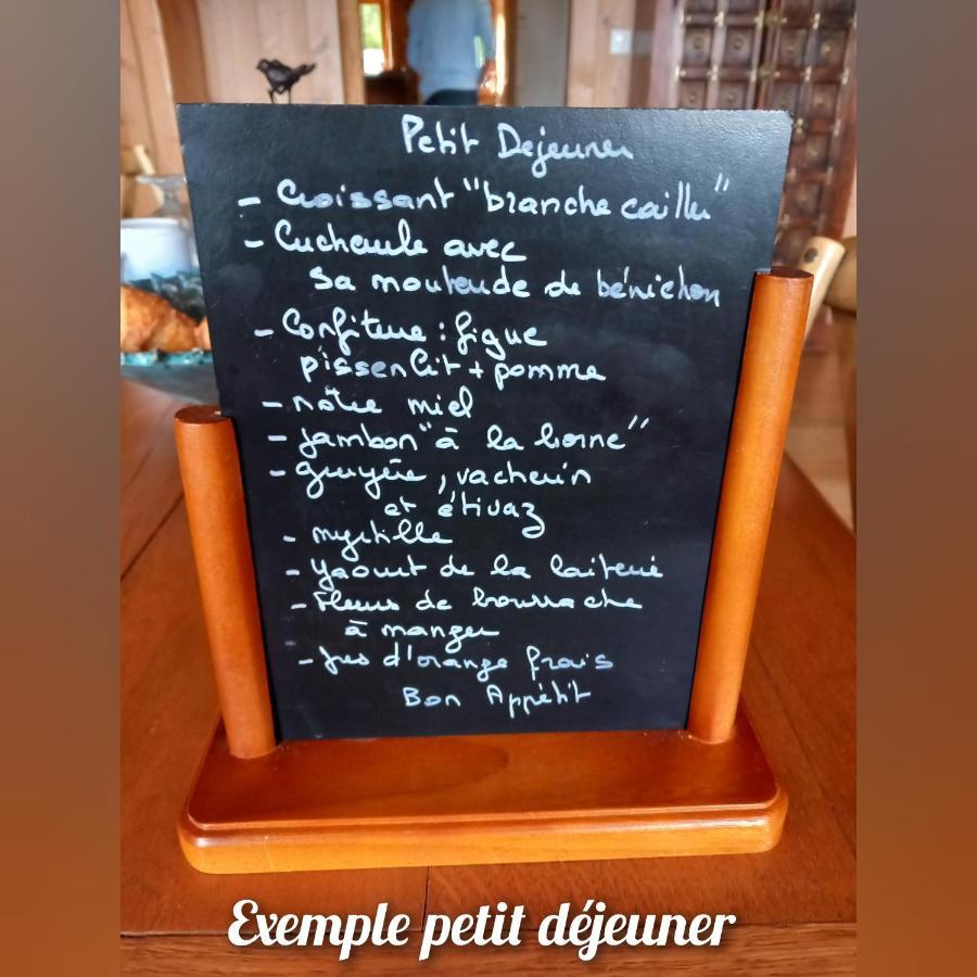 Bed and Breakfast Les Abeilles Romont Экстерьер фото