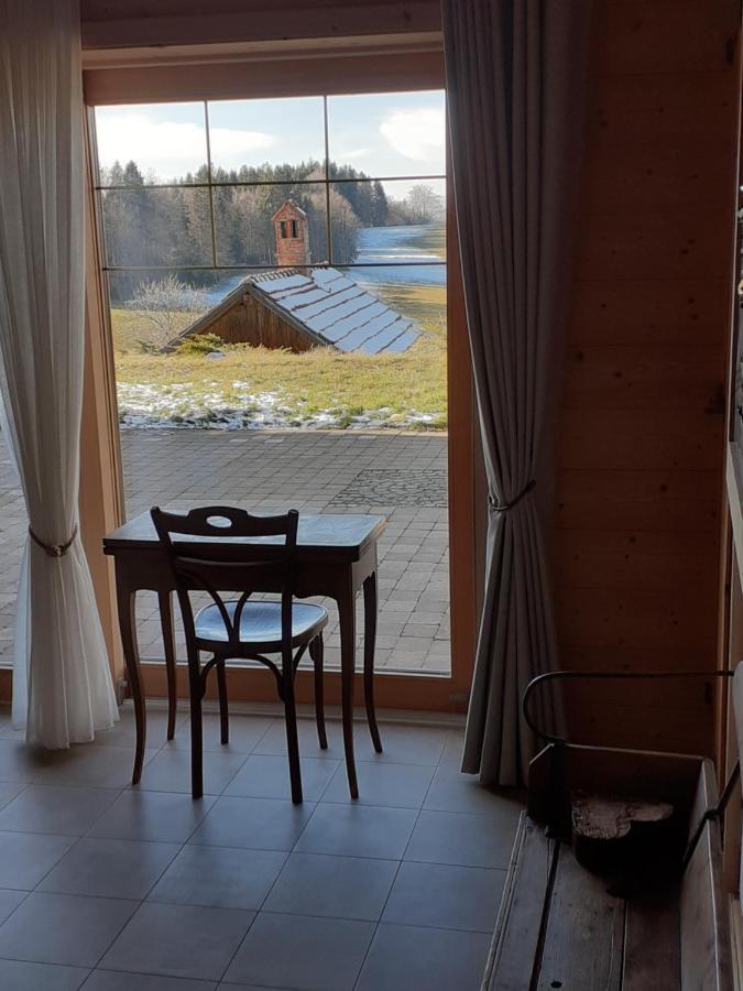 Bed and Breakfast Les Abeilles Romont Экстерьер фото